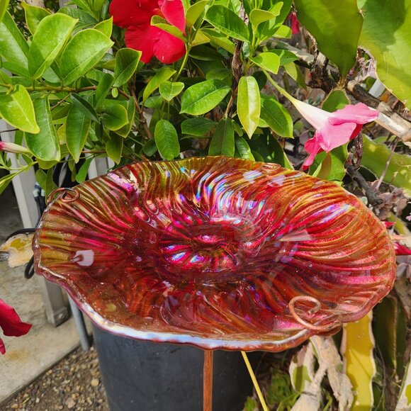 25" H, Artisan Embossed Glass Free Bird Feeder/Bird Bath Garden Decor - Picture 3 of 4